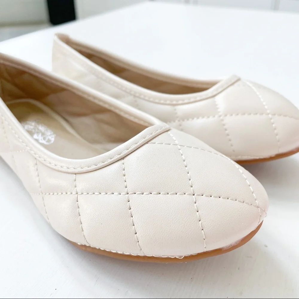 Rosegirl Ivory Quilted Girl Flats C7208 - Picture 5 of 6